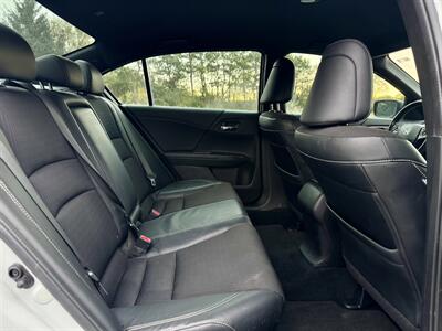2016 Honda Accord Sport - Photo 11 - Andover, MN 55304
