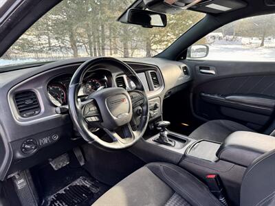 2019 Dodge Charger SXT - Photo 8 - Andover, MN 55304