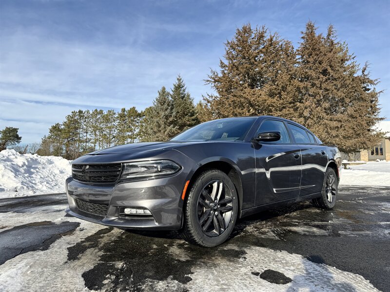 2019 Dodge Charger SXT   - Photo 1 - Andover, MN 55304