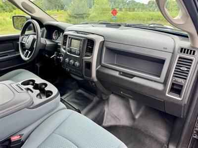 2019 RAM 1500 Classic Tradesman   - Photo 14 - Andover, MN 55304