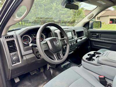 2019 RAM 1500 Classic Tradesman   - Photo 10 - Andover, MN 55304