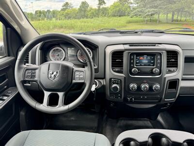 2019 RAM 1500 Classic Tradesman   - Photo 17 - Andover, MN 55304