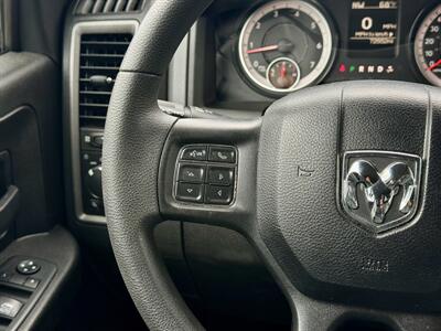 2019 RAM 1500 Classic Tradesman   - Photo 18 - Andover, MN 55304