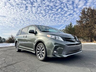 2019 Toyota Sienna XLE 7-Passenger   - Photo 6 - Andover, MN 55304