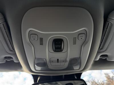 2015 Jeep Renegade Limited   - Photo 22 - Andover, MN 55304