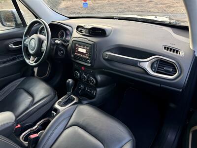 2015 Jeep Renegade Limited   - Photo 12 - Andover, MN 55304