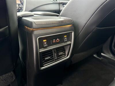 2020 Nissan Murano Platinum - Photo 11 - Andover, MN 55304