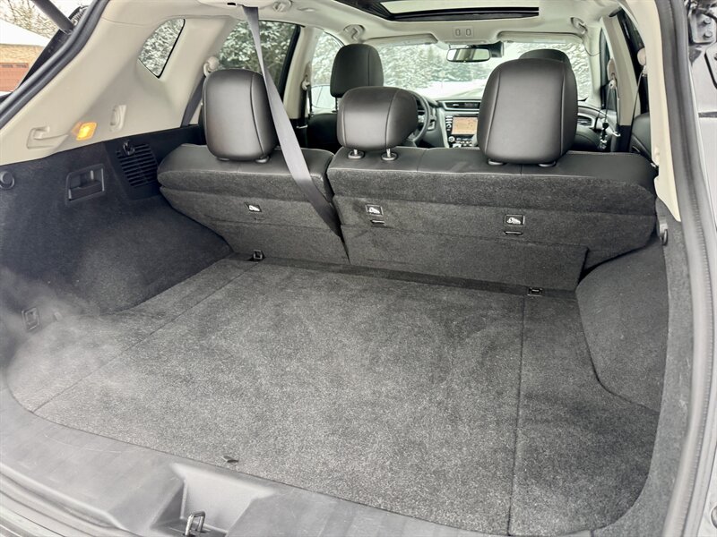 2020 Nissan Murano Platinum - Photo 12 - Andover, MN 55304