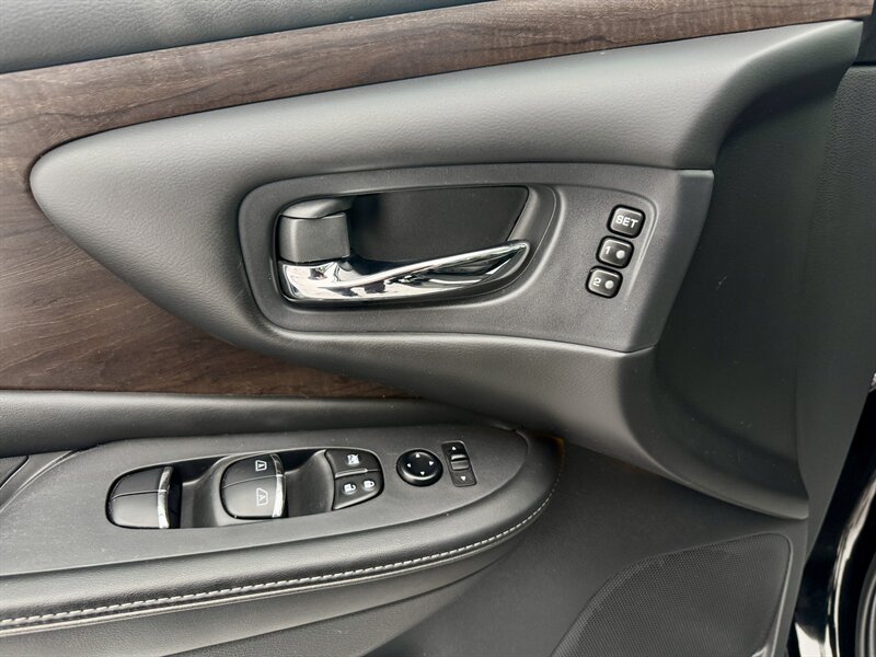 2020 Nissan Murano Platinum - Photo 24 - Andover, MN 55304