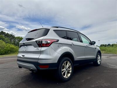 2018 Ford Escape SE   - Photo 6 - Andover, MN 55304