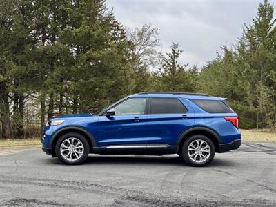 2022 Ford Explorer XLT   - Photo 2 - Andover, MN 55304