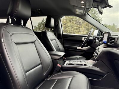 2022 Ford Explorer XLT   - Photo 16 - Andover, MN 55304