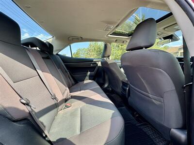 2018 Toyota Corolla LE   - Photo 11 - Andover, MN 55304