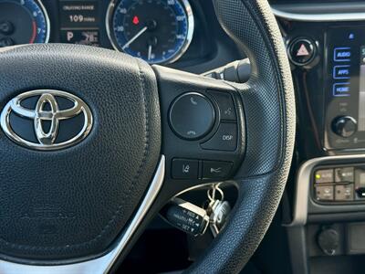 2018 Toyota Corolla LE   - Photo 17 - Andover, MN 55304