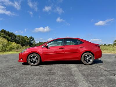 2018 Toyota Corolla LE   - Photo 2 - Andover, MN 55304