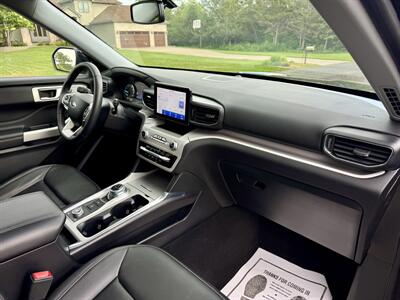 2024 Ford Explorer XLT - Photo 15 - Andover, MN 55304