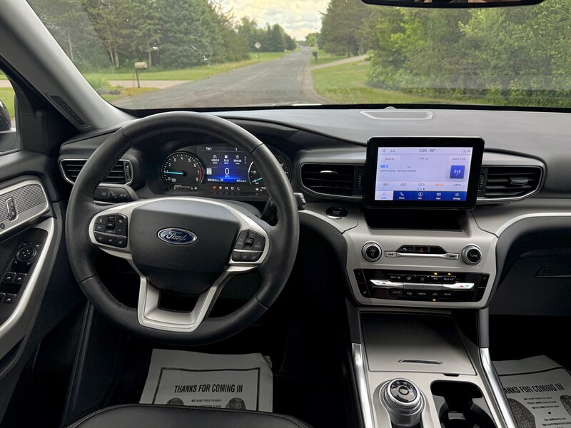 2024 Ford Explorer XLT - Photo 17 - Andover, MN 55304