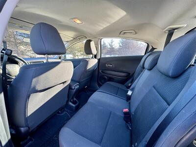 2019 Honda HR-V LX   - Photo 9 - Andover, MN 55304