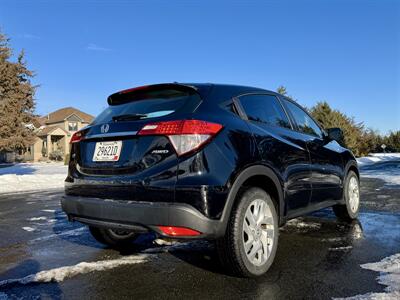 2019 Honda HR-V LX   - Photo 4 - Andover, MN 55304