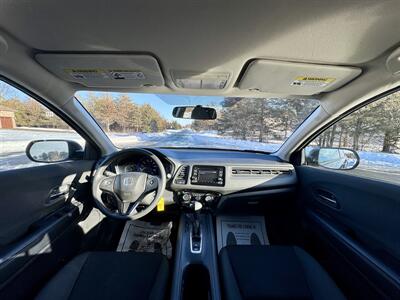 2019 Honda HR-V LX   - Photo 13 - Andover, MN 55304