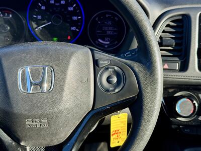 2019 Honda HR-V LX   - Photo 16 - Andover, MN 55304