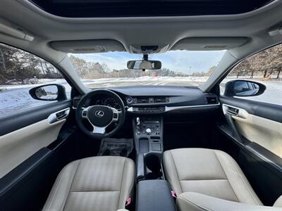 2013 Lexus CT 200h   - Photo 15 - Andover, MN 55304