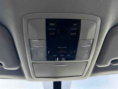 2013 Lexus CT 200h   - Photo 21 - Andover, MN 55304