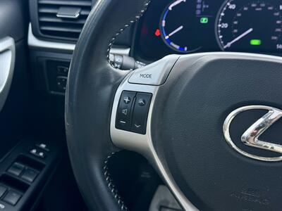 2013 Lexus CT 200h   - Photo 17 - Andover, MN 55304