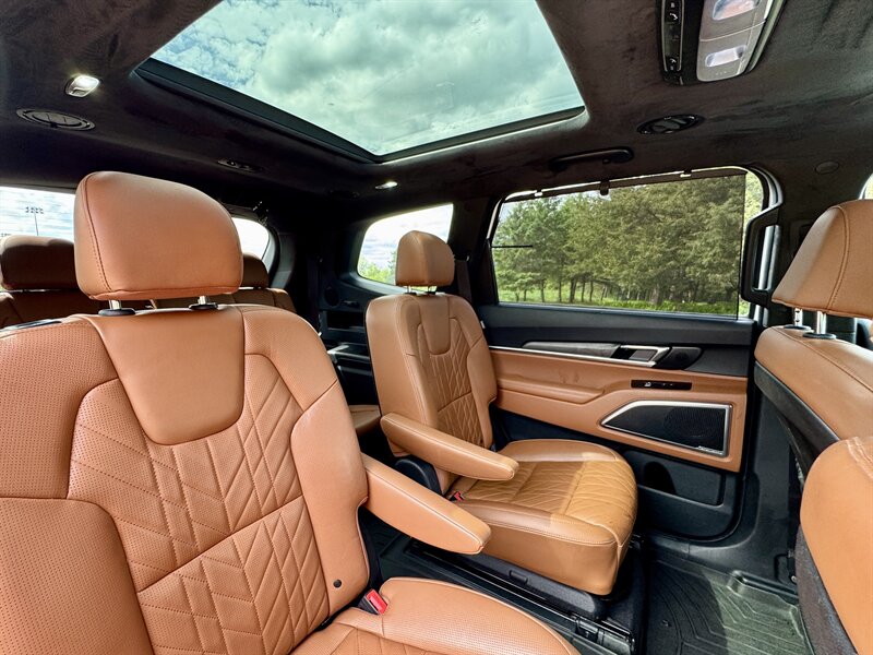2023 Kia Telluride SX Prestige X-Pro - Photo 13 - Andover, MN 55304