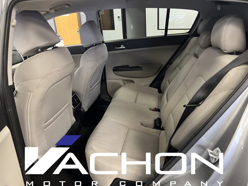 2021 Kia Sportage LX - Photo 9 - Attleboro, MA 02703