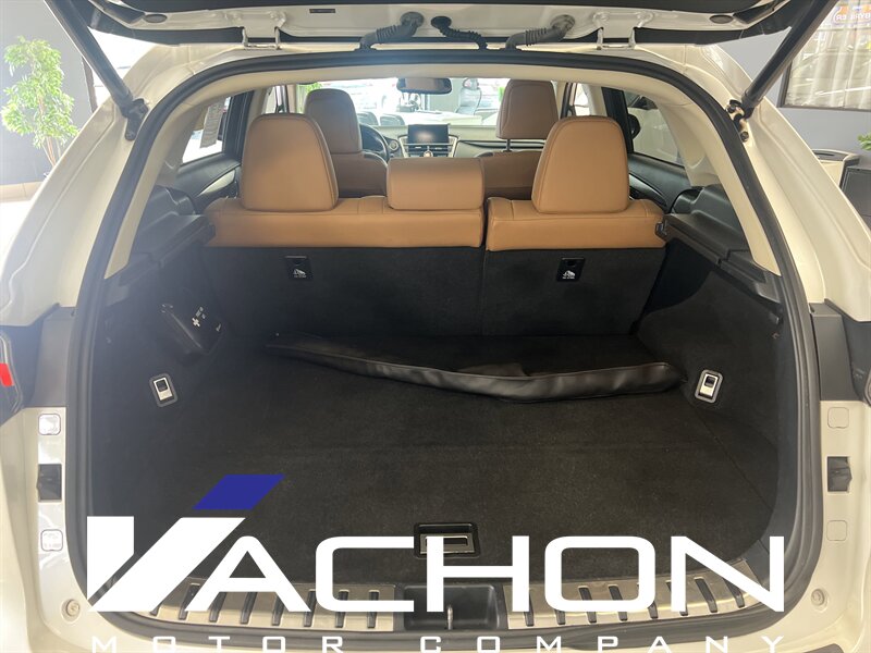 2015 Lexus NX 200t - Photo 5 - Attleboro, MA 02703