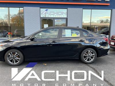 2024 Kia Forte LXS   - Photo 3 - Attleboro, MA 02703