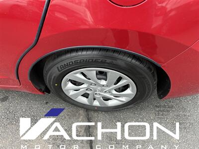 2017 Hyundai ELANTRA SE   - Photo 6 - Attleboro, MA 02703