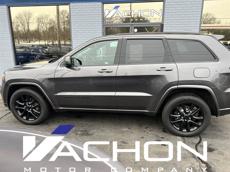 2017 Jeep Grand Cherokee Altitude - Photo 3 - Attleboro, MA 02703