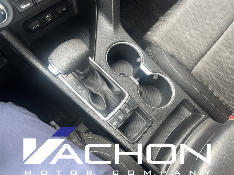 2020 Kia Sportage LX - Photo 13 - Attleboro, MA 02703