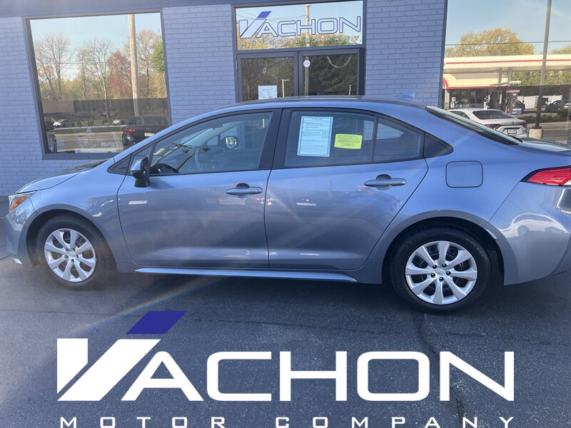 2023 Toyota Corolla LE - Photo 3 - Attleboro, MA 02703