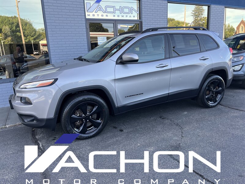 2015 Jeep Cherokee Latitude Altitude   - Photo 1 - Attleboro, MA 02703