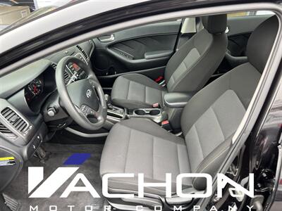 2018 Kia Forte LX   - Photo 8 - Attleboro, MA 02703