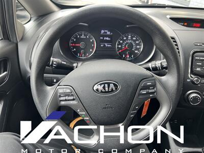 2018 Kia Forte LX   - Photo 11 - Attleboro, MA 02703