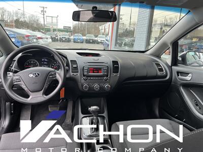 2018 Kia Forte LX   - Photo 10 - Attleboro, MA 02703