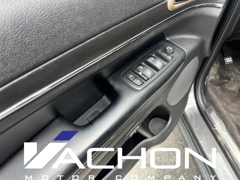 2016 Jeep Grand Cherokee Limited - Photo 8 - Attleboro, MA 02703