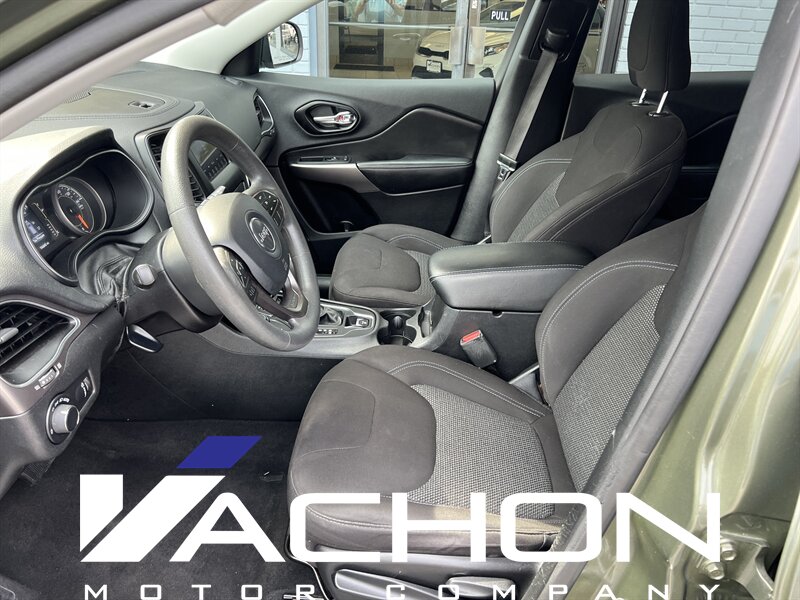 2020 Jeep Cherokee Latitude - Photo 9 - Attleboro, MA 02703
