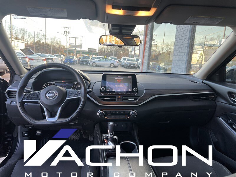 2023 Nissan Altima 2.5 SV - Photo 11 - Attleboro, MA 02703
