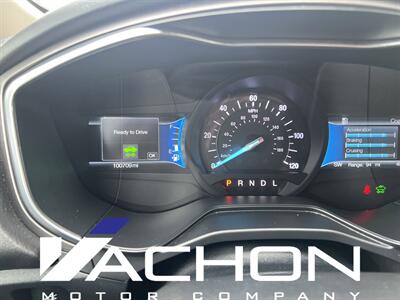 2020 Ford Fusion Hybrid SE   - Photo 14 - Attleboro, MA 02703