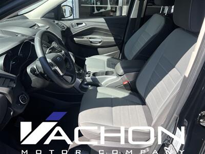 2016 Ford Escape SE   - Photo 8 - Attleboro, MA 02703
