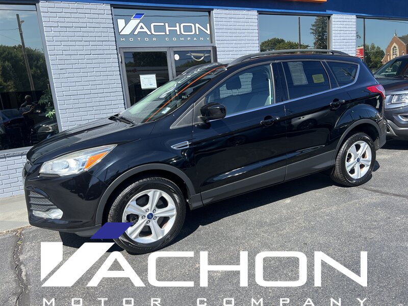 2016 Ford Escape SE   - Photo 1 - Attleboro, MA 02703