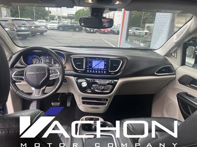 2017 Chrysler Pacifica Touring-L Plus - Photo 12 - Attleboro, MA 02703