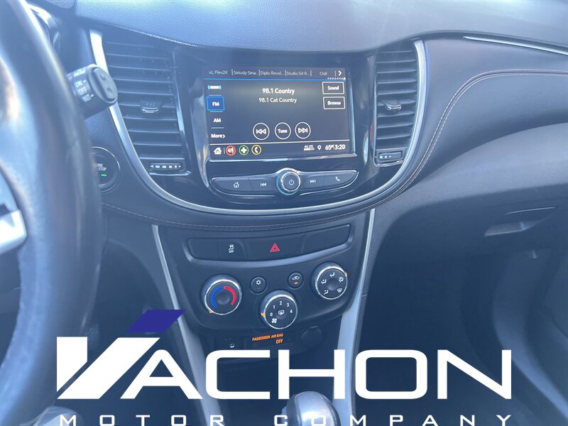 2019 Chevrolet Trax LT - Photo 13 - Attleboro, MA 02703