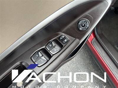 2017 Hyundai SANTA FE Sport 2.4L - Photo 8 - Attleboro, MA 02703