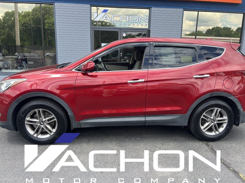 2017 Hyundai SANTA FE Sport 2.4L - Photo 3 - Attleboro, MA 02703
